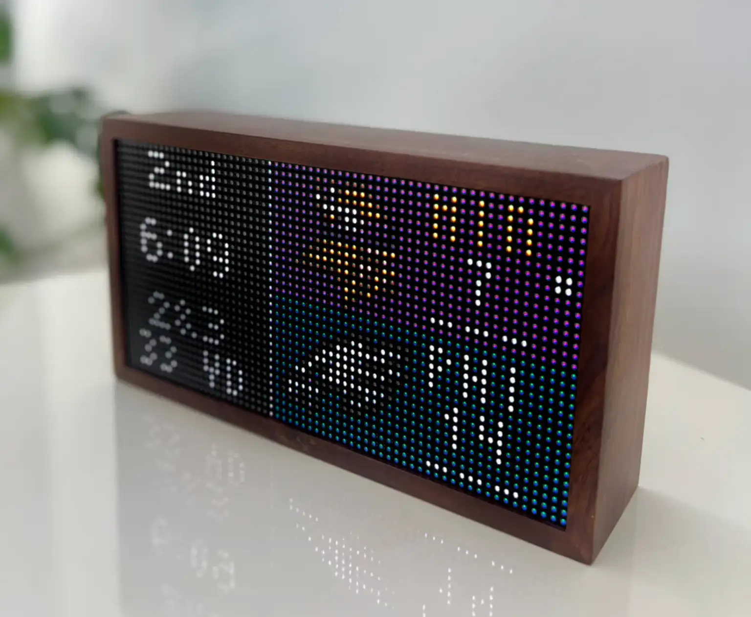 Bilde av en Tidbyt-enhet.